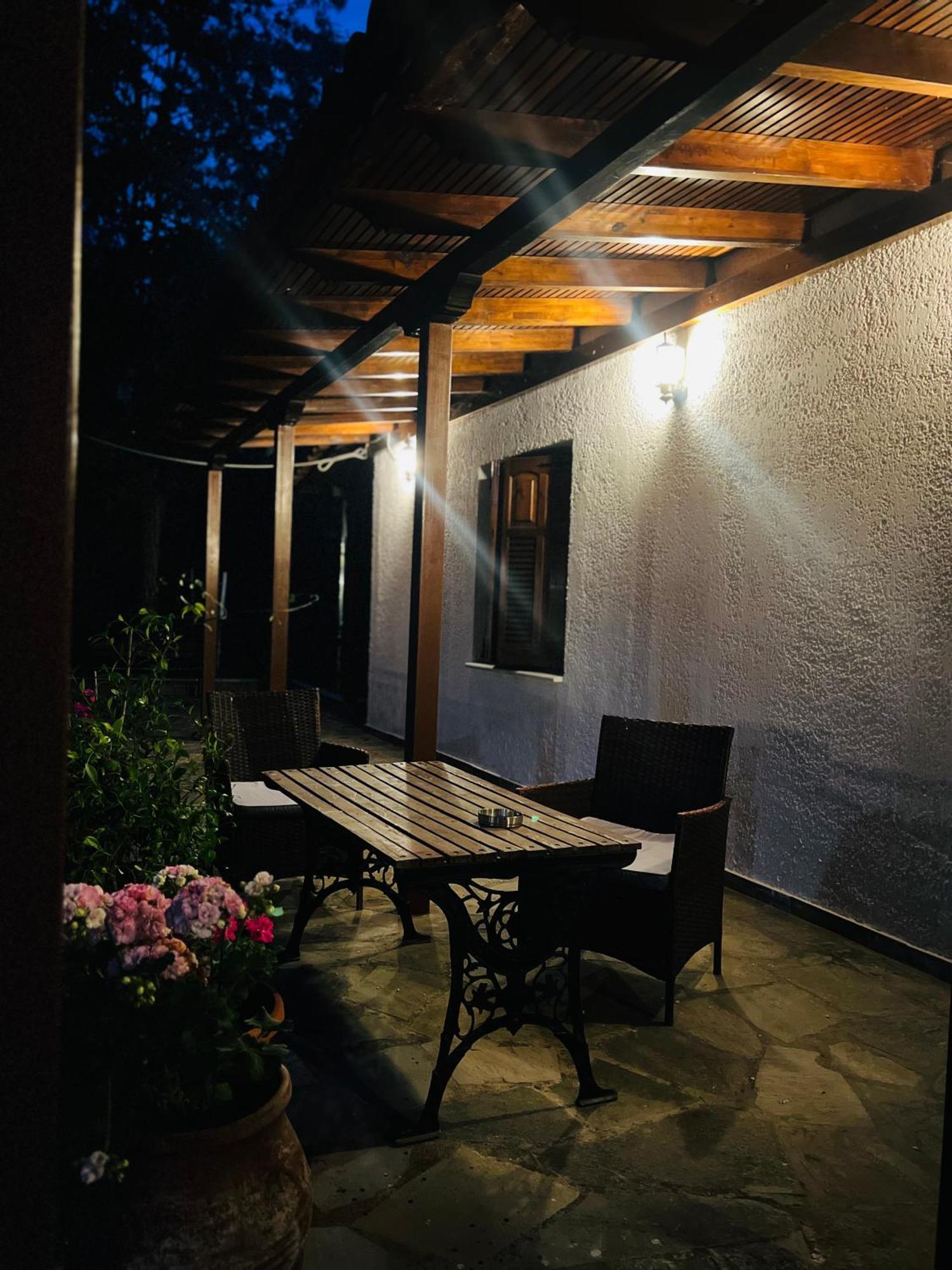 Boufidis Rooms Kalambaka Exterior photo